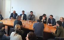 Politiques et agriculteurs