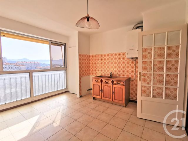Afficher la photo en grand Appartement F4 à louer - 4 pièces - 80.0 m2 - AJACCIO - 20 - CORSE - Century 21 Actif Immobilier