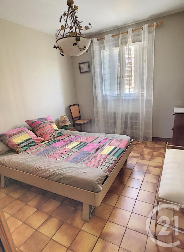 Appartement F4 à vendre - 4 pièces - 78.5 m2 - AJACCIO - 20 - CORSE - Century 21 Actif Immobilier Appartement F4 à vendre - 4 pièces - 78.5 m2 - AJACCIO - 20 - CORSE - Century 21 Actif Immobilier