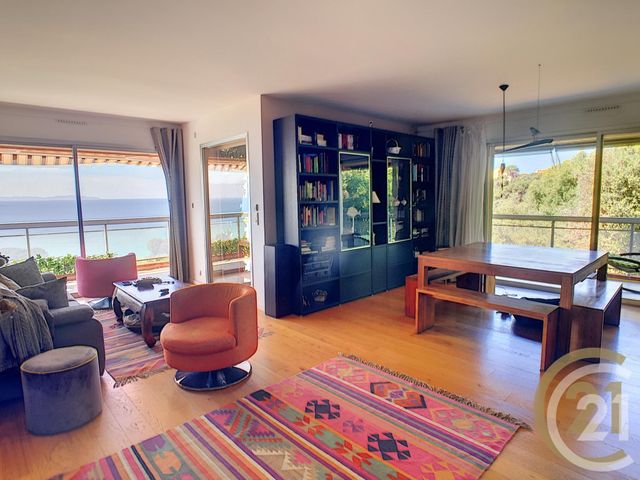 Appartement F3 à vendre - 3 pièces - 87.0 m2 - AJACCIO - 20 - CORSE - Century 21 Actif Immobilier Appartement F3 à vendre - 3 pièces - 87.0 m2 - AJACCIO - 20 - CORSE - Century 21 Actif Immobilier