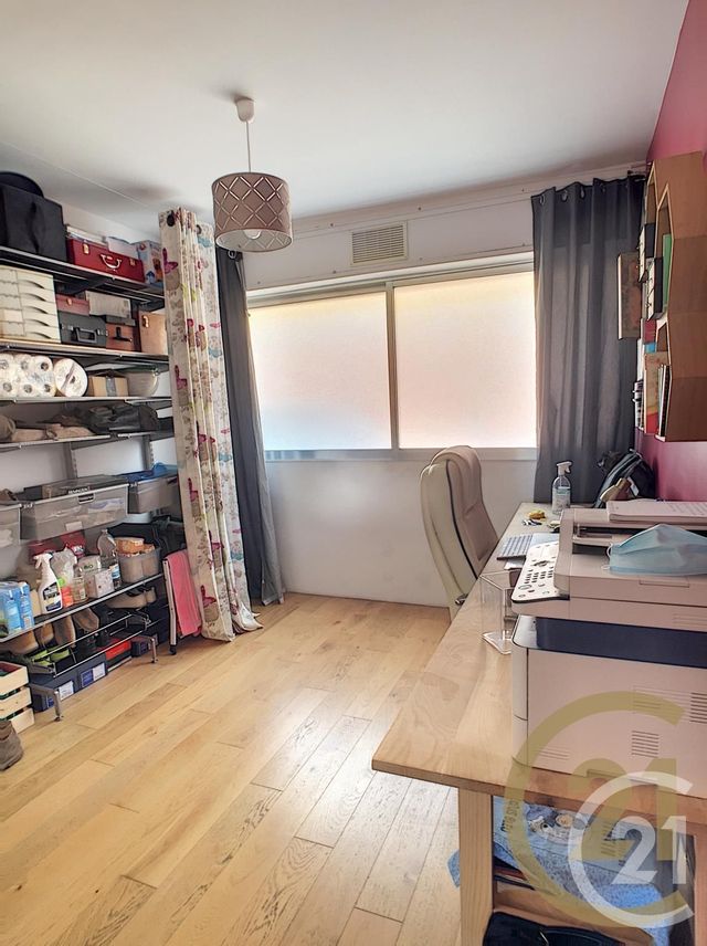 Appartement F3 à vendre - 3 pièces - 87.0 m2 - AJACCIO - 20 - CORSE - Century 21 Actif Immobilier Appartement F3 à vendre - 3 pièces - 87.0 m2 - AJACCIO - 20 - CORSE - Century 21 Actif Immobilier