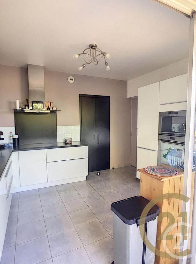 Appartement F3 à vendre - 3 pièces - 87.0 m2 - AJACCIO - 20 - CORSE - Century 21 Actif Immobilier Appartement F3 à vendre - 3 pièces - 87.0 m2 - AJACCIO - 20 - CORSE - Century 21 Actif Immobilier