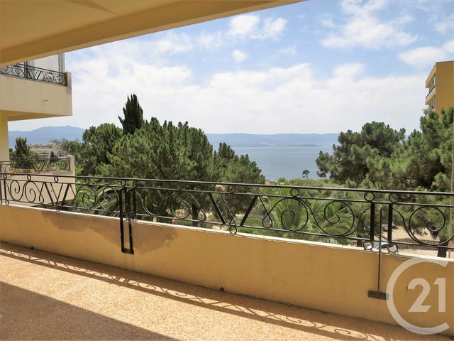 Appartement F5 à louer - 5 pièces - 149.0 m2 - AJACCIO - 20 - CORSE - Century 21 Actif Immobilier Appartement F5 à louer - 5 pièces - 149.0 m2 - AJACCIO - 20 - CORSE - Century 21 Actif Immobilier