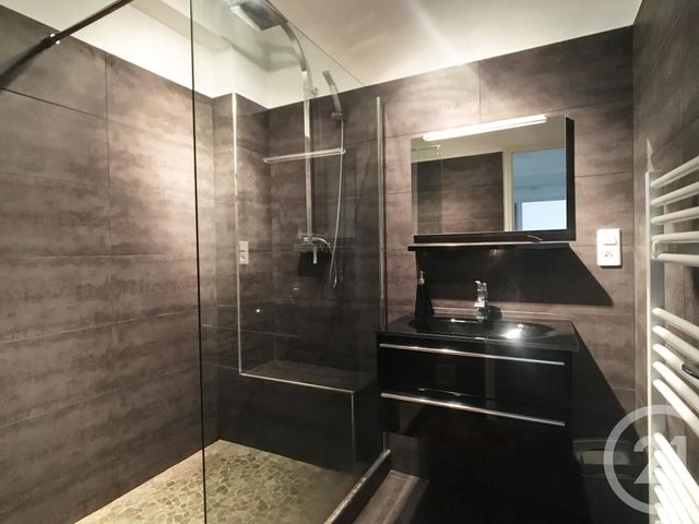 Appartement F2 à louer - 2 pièces - 52.0 m2 - AJACCIO - 20 - CORSE - Century 21 Actif Immobilier Appartement F2 à louer - 2 pièces - 52.0 m2 - AJACCIO - 20 - CORSE - Century 21 Actif Immobilier