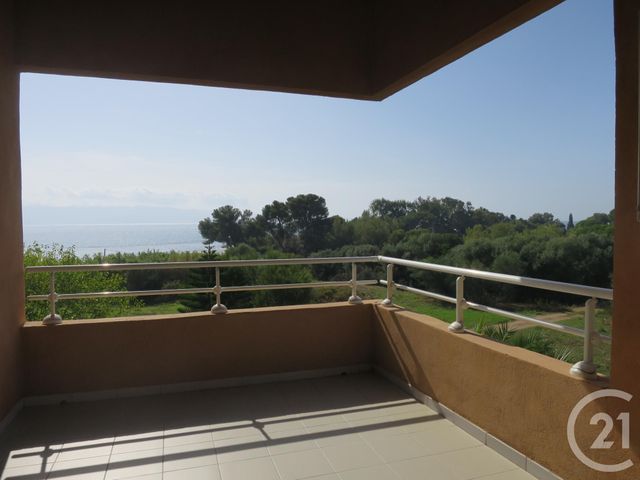 Appartement Duplex à louer - 4 pièces - 70.0 m2 - AJACCIO - 20 - CORSE - Century 21 Actif Immobilier Appartement Duplex à louer - 4 pièces - 70.0 m2 - AJACCIO - 20 - CORSE - Century 21 Actif Immobilier
