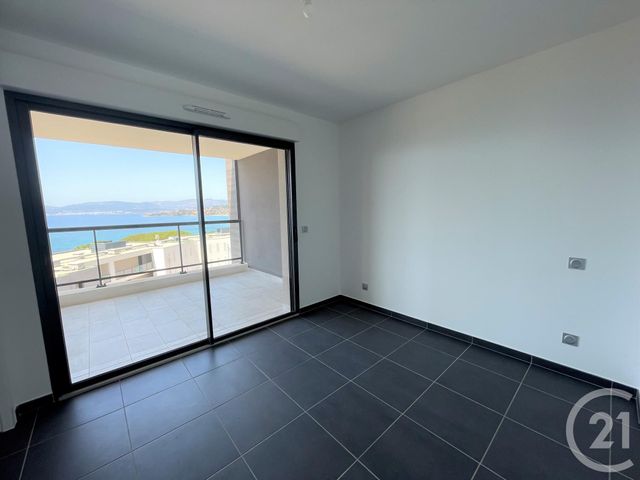 Afficher la photo en grand Appartement T2 à louer - 2 pièces - 35.41 m2 - PIETROSELLA - 20 - CORSE - Century 21 Actif Immobilier