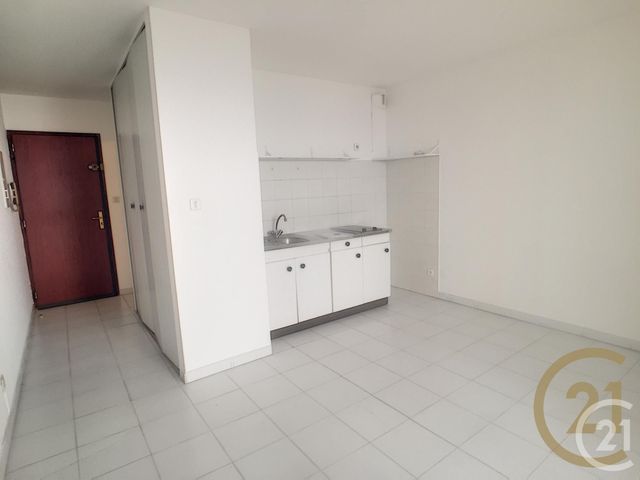 Afficher la photo en grand Appartement F1 à vendre - 1 pièce - 22.0 m2 - AJACCIO - 20 - CORSE - Century 21 Actif Immobilier