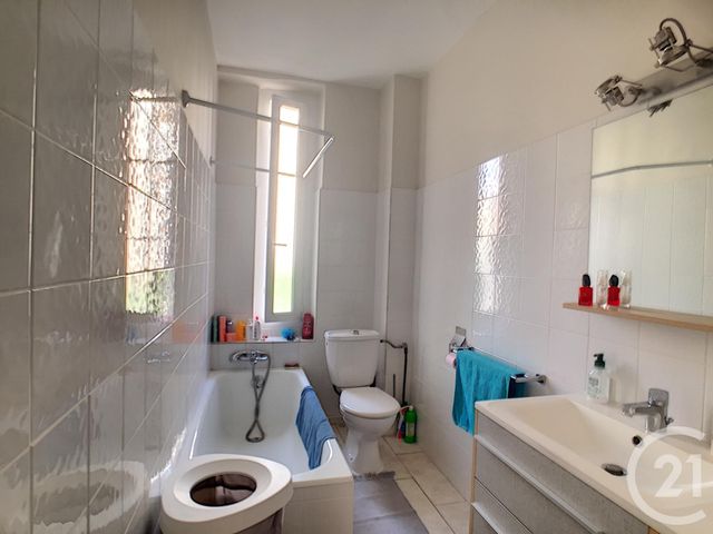 Afficher la photo en grand Appartement F2 à vendre - 2 pièces - 52.42 m2 - AJACCIO - 20 - CORSE - Century 21 Actif Immobilier