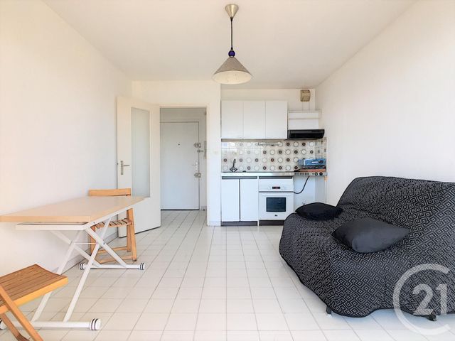 Afficher la photo en grand Appartement F2 à louer - 2 pièces - 28.0 m2 - AJACCIO - 20 - CORSE - Century 21 Actif Immobilier