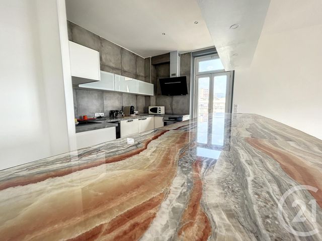 Afficher la photo en grand Appartement F4 à vendre - 4 pièces - 106.21 m2 - AJACCIO - 201 - CORSE - Century 21 Actif Immobilier