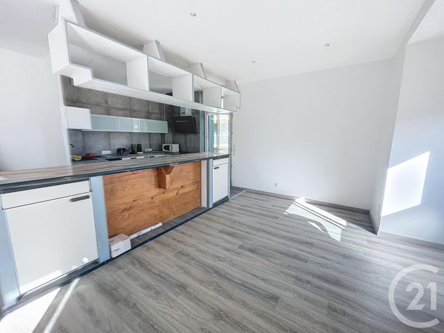 Afficher la photo en grand Appartement F4 à vendre - 4 pièces - 106.21 m2 - AJACCIO - 201 - CORSE - Century 21 Actif Immobilier