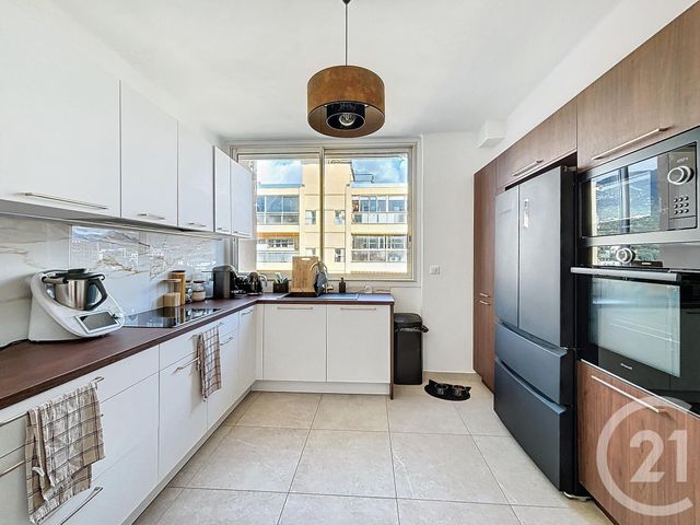 Afficher la photo en grand Appartement F4 à vendre - 4 pièces - 84.7 m2 - AJACCIO - 201 - CORSE - Century 21 Actif Immobilier