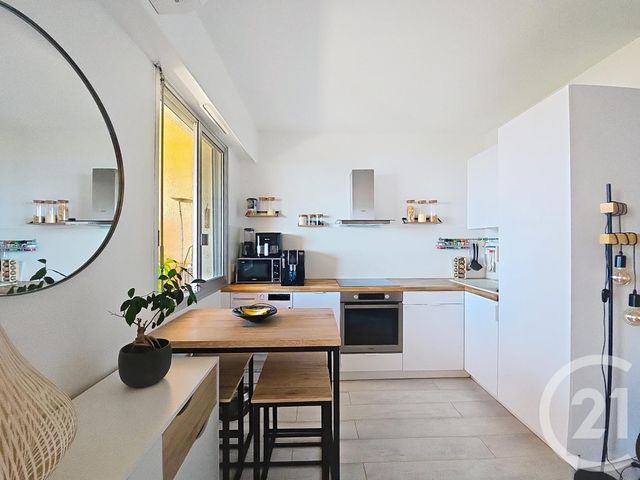 Appartement Studio à vendre - 1 pièce - 34.85 m2 - AJACCIO - 201 - CORSE - Century 21 Actif Immobilier