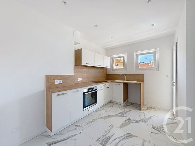 Appartement F3 à louer - 3 pièces - 65.0 m2 - AJACCIO - 201 - CORSE - Century 21 Actif Immobilier