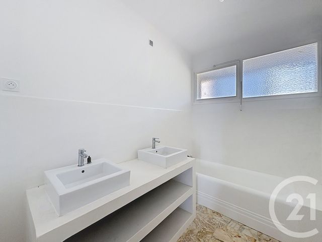 Appartement F4 à louer - 4 pièces - 117.33 m2 - AJACCIO - 201 - CORSE - Century 21 Actif Immobilier