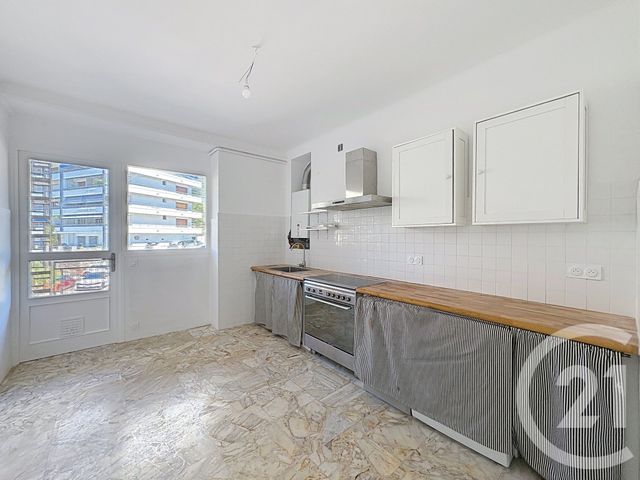 Appartement F4 à louer - 4 pièces - 117.33 m2 - AJACCIO - 201 - CORSE - Century 21 Actif Immobilier