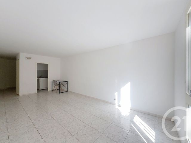Appartement F1 à louer - 1 pièce - 26.0 m2 - AJACCIO - 201 - CORSE - Century 21 Actif Immobilier