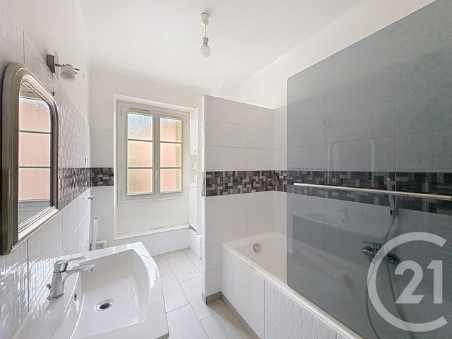 Appartement F3 à louer - 3 pièces - 65.0 m2 - AJACCIO - 201 - CORSE - Century 21 Actif Immobilier