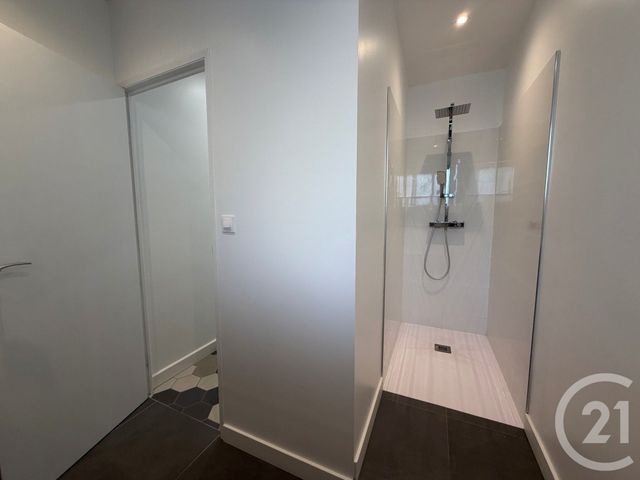 Appartement F2 à louer - 2 pièces - 68.0 m2 - AJACCIO - 201 - CORSE - Century 21 Actif Immobilier