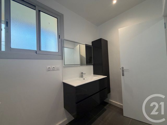 Appartement F2 à louer - 2 pièces - 68.0 m2 - AJACCIO - 201 - CORSE - Century 21 Actif Immobilier