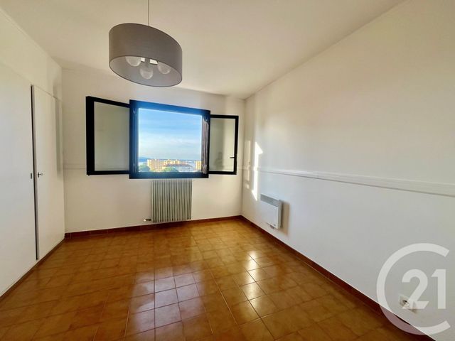 Appartement F3 à louer - 3 pièces - 77.0 m2 - AJACCIO - 201 - CORSE - Century 21 Actif Immobilier