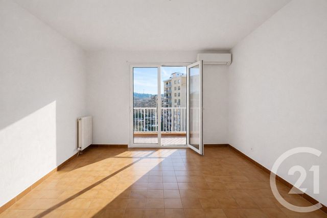 Appartement F3 à louer - 3 pièces - 77.0 m2 - AJACCIO - 201 - CORSE - Century 21 Actif Immobilier