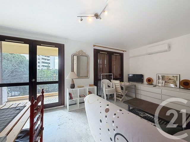 Afficher la photo en grand Appartement Studio à louer - 1 pièce - 25.52 m2 - AJACCIO - 201 - CORSE - Century 21 Actif Immobilier