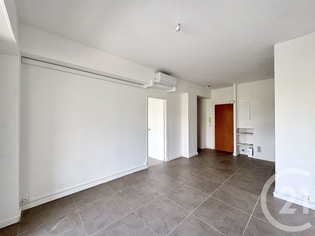 Appartement F2 à louer - 2 pièces - 40.0 m2 - AJACCIO - 201 - CORSE - Century 21 Actif Immobilier