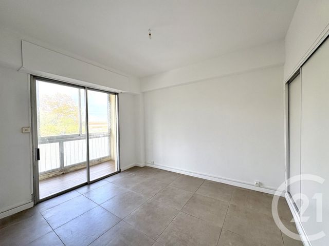 Appartement F2 à louer - 2 pièces - 40.0 m2 - AJACCIO - 201 - CORSE - Century 21 Actif Immobilier