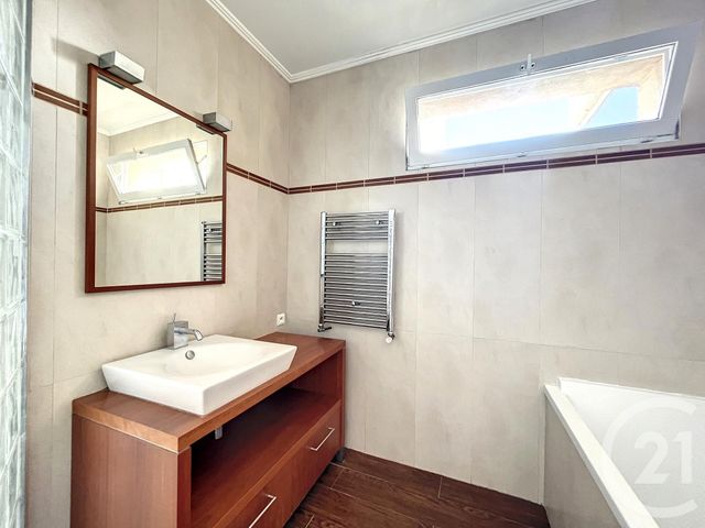 Appartement F5 à louer - 5 pièces - 95.0 m2 - AJACCIO - 201 - CORSE - Century 21 Actif Immobilier