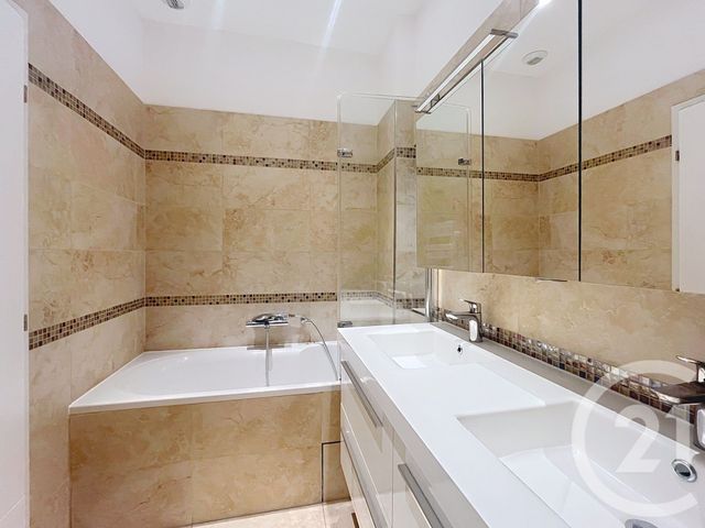 Appartement F3 à louer - 3 pièces - 102.0 m2 - AJACCIO - 201 - CORSE - Century 21 Actif Immobilier