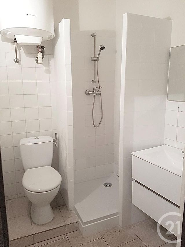 Appartement Studio à louer - 1 pièce - 17.0 m2 - AJACCIO - 201 - CORSE - Century 21 Actif Immobilier