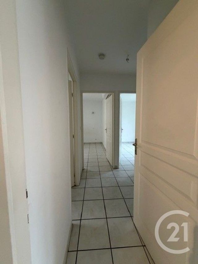 Appartement F3 à louer - 3 pièces - 60.79 m2 - AJACCIO - 201 - CORSE - Century 21 Actif Immobilier