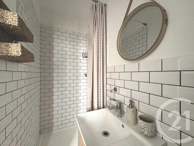 Appartement T2 à louer - 2 pièces - 29.0 m2 - AJACCIO - 201 - CORSE - Century 21 Actif Immobilier