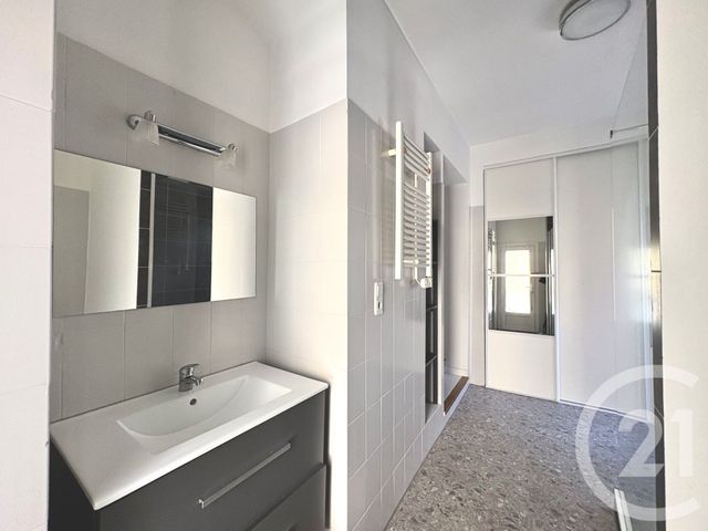 Appartement T3 à louer - 3 pièces - 62.25 m2 - AJACCIO - 201 - CORSE - Century 21 Actif Immobilier