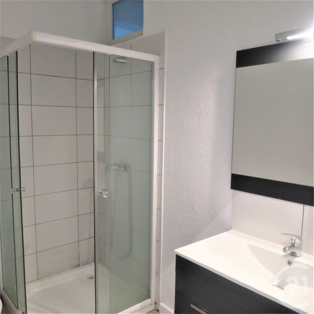 Appartement F1 à louer - 1 pièce - 32.0 m2 - AJACCIO - 201 - CORSE - Century 21 Actif Immobilier