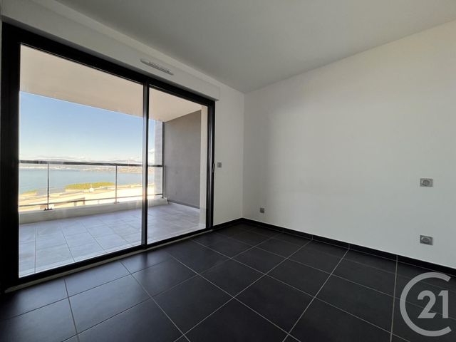 Appartement T2 à louer - 2 pièces - 35.41 m2 - PIETROSELLA - 201 - CORSE - Century 21 Actif Immobilier