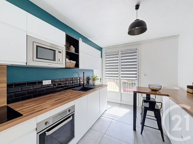 Appartement F4 à vendre - 4 pièces - 95.2 m2 - AJACCIO - 201 - CORSE - Century 21 Actif Immobilier