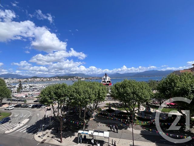 Appartement T4 à louer - 4 pièces - 103.0 m2 - AJACCIO - 201 - CORSE - Century 21 Actif Immobilier