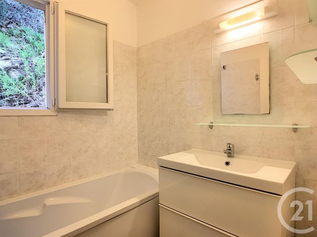 Appartement F3 à louer - 3 pièces - 75.0 m2 - AJACCIO - 201 - CORSE - Century 21 Actif Immobilier