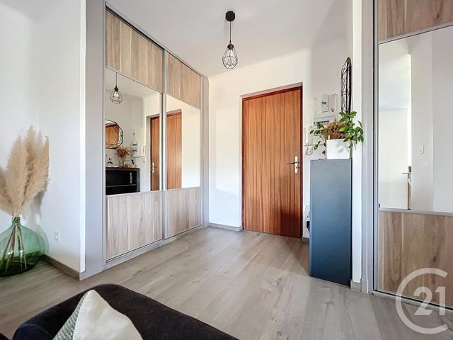 Appartement F2 à louer - 2 pièces - 50.0 m2 - AJACCIO - 201 - CORSE - Century 21 Actif Immobilier