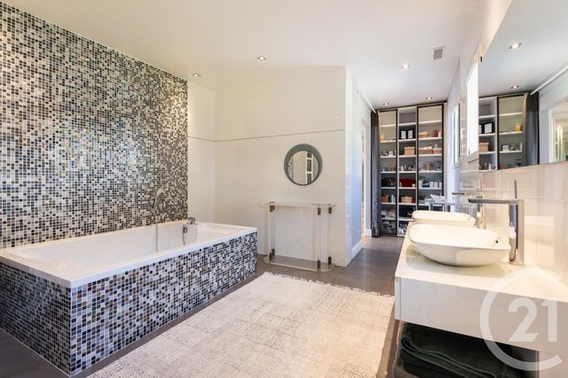 maison à vendre - 8 pièces - 340.1 m2 - AJACCIO - 201 - CORSE - Century 21 Actif Immobilier