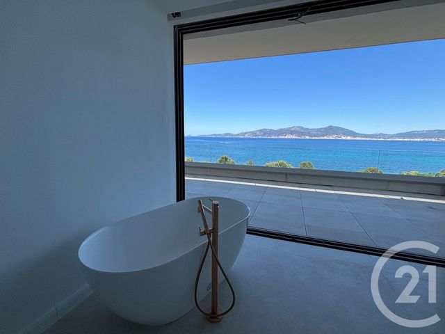 Appartement F4 à vendre - 4 pièces - 175.0 m2 - PIETROSELLA - 201 - CORSE - Century 21 Actif Immobilier
