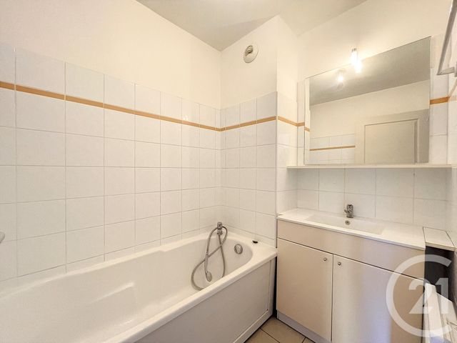 Appartement F2 à louer - 2 pièces - 45.0 m2 - AJACCIO - 201 - CORSE - Century 21 Actif Immobilier