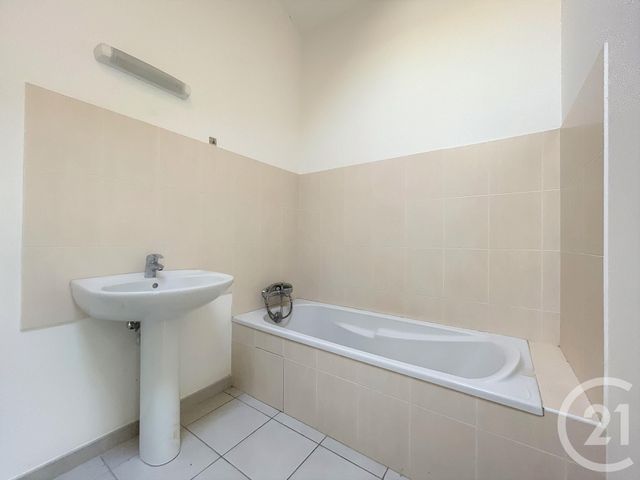 Appartement F3 à louer - 3 pièces - 68.0 m2 - MOCA CROCE - 201 - CORSE - Century 21 Actif Immobilier