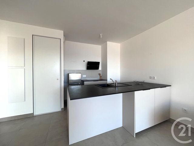 Appartement F2 à louer - 2 pièces - 45.0 m2 - AJACCIO - 201 - CORSE - Century 21 Actif Immobilier