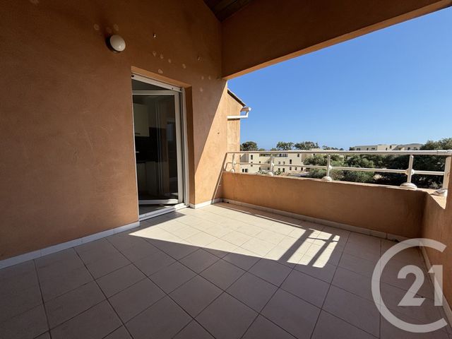 Appartement à louer - 4 pièces - 70.0 m2 - AJACCIO - 201 - CORSE - Century 21 Actif Immobilier