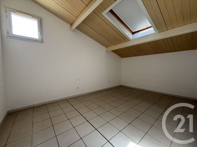 Appartement à louer - 4 pièces - 70.0 m2 - AJACCIO - 201 - CORSE - Century 21 Actif Immobilier