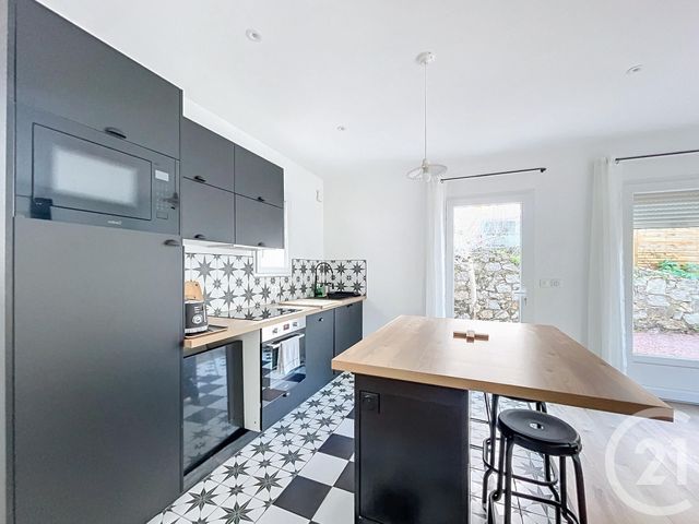 Appartement F2 à louer - 2 pièces - 50.0 m2 - AJACCIO - 201 - CORSE - Century 21 Actif Immobilier