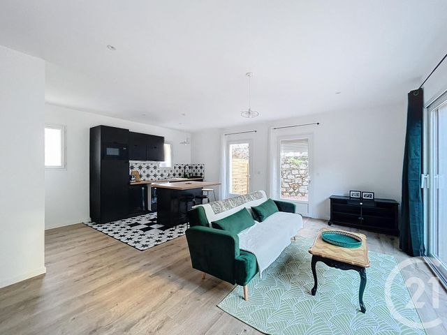 Appartement F2 à louer - 2 pièces - 50.0 m2 - AJACCIO - 201 - CORSE - Century 21 Actif Immobilier